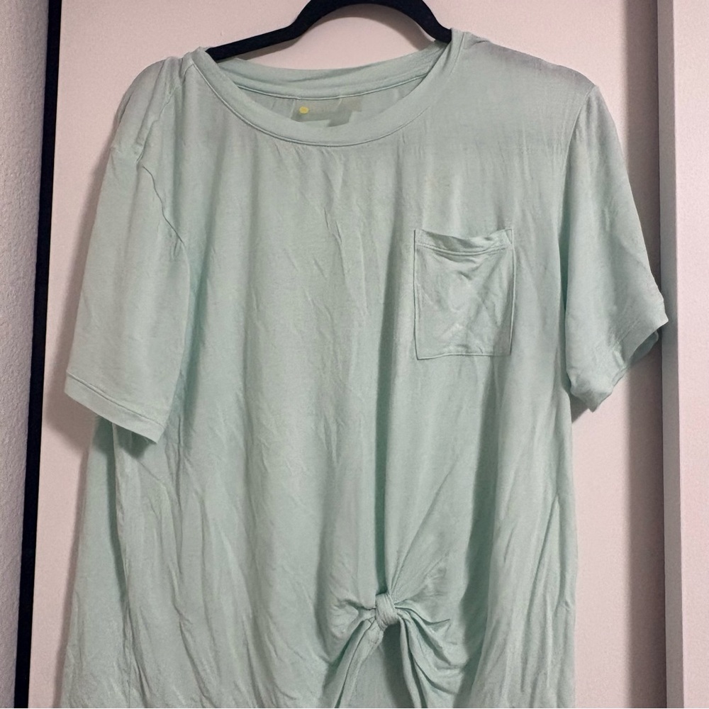 Zella Mint Short Sleeve Tee with Pocket and Tie